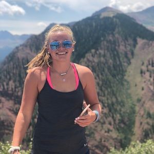 Meet your Posher, Sophie